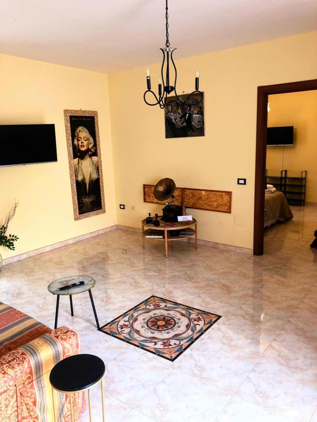 Bed and Breakfast Di Padre In Figlio Казерта Экстерьер фото
